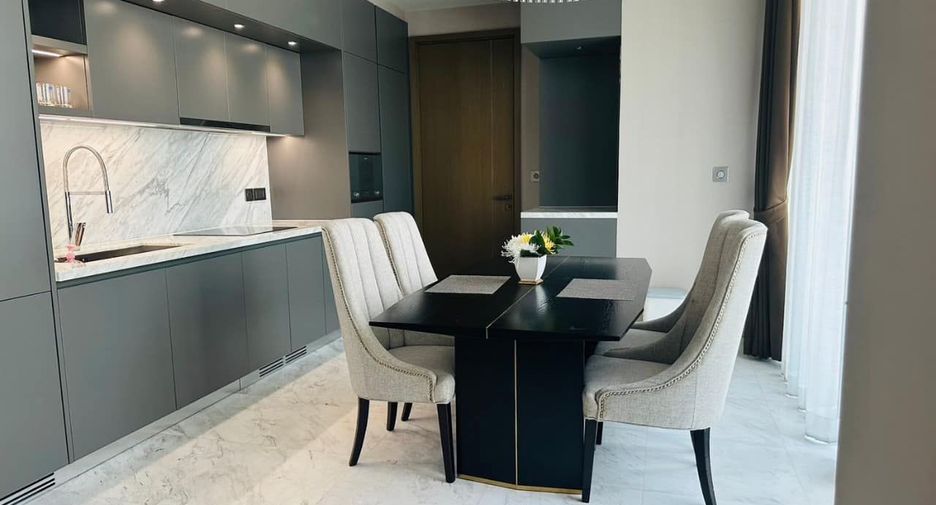 For rent and for sale 2 bedrooms condo in Watthana, Bangkok