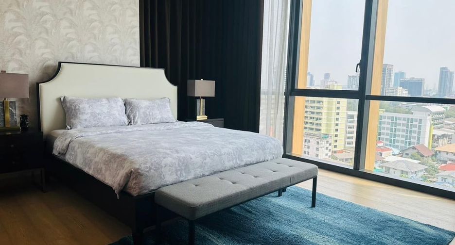 For rent and for sale 2 bedrooms condo in Watthana, Bangkok