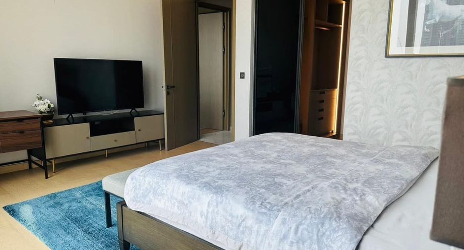 For rent and for sale 2 bedrooms condo in Watthana, Bangkok