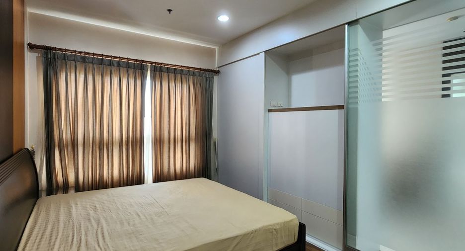 For rent 1 Beds condo in Khlong San, Bangkok