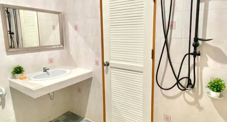 For sale 3 bedrooms house in Bang Lamung, Chonburi