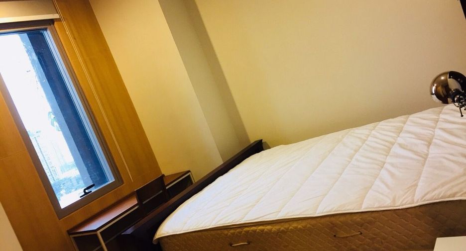 For rent 2 ベッドルーム condo in Khlong Toei, Bangkok