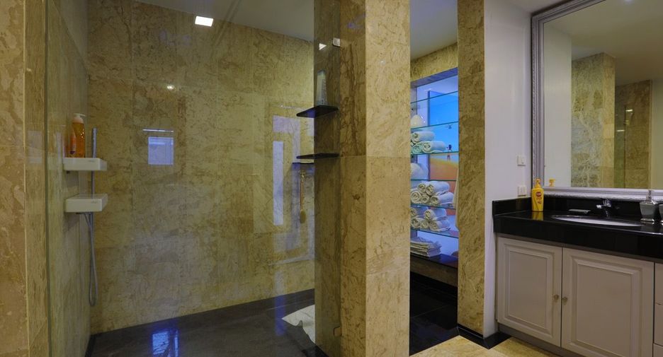 For rent 3 bedrooms house in Sattahip, Chonburi
