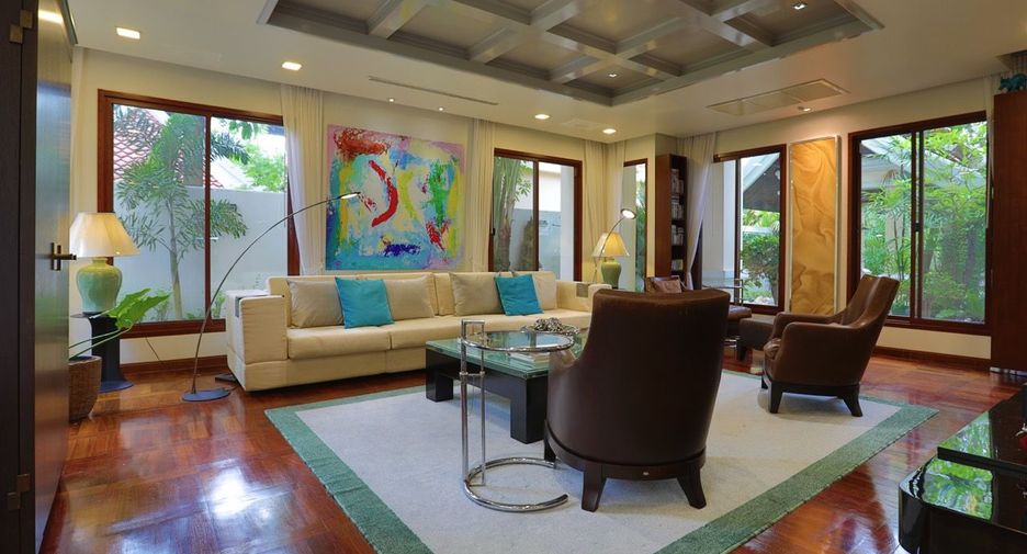 For rent 3 bedrooms house in Sattahip, Chonburi