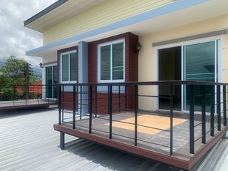 For sale 3 bed townhouse in Mueang Lamphun, Lamphun