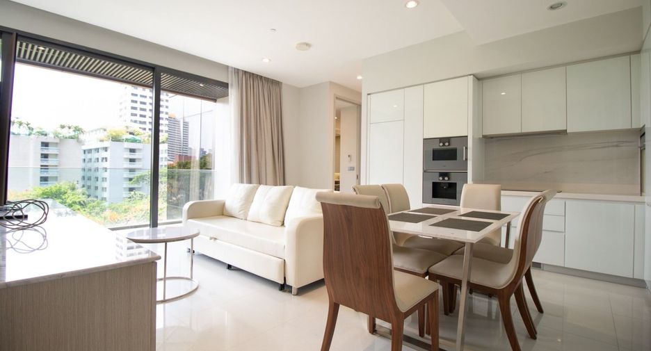 For rent 2 bedrooms condo in Khlong Toei, Bangkok