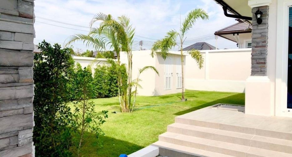For sale 3 bedrooms villa in Hua Hin, Prachuap Khiri Khan