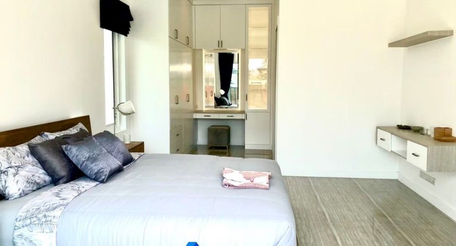 For sale 3 bedrooms villa in Hua Hin, Prachuap Khiri Khan