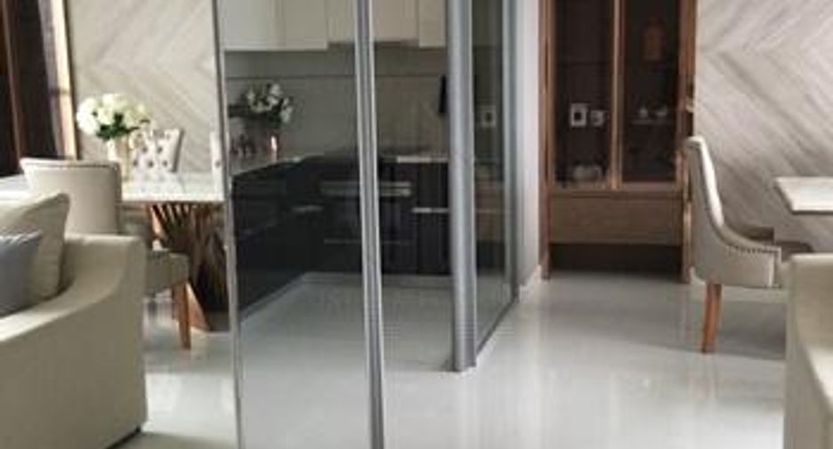 À louer et à vendre 2 chambres condo à Sathon, Bangkok