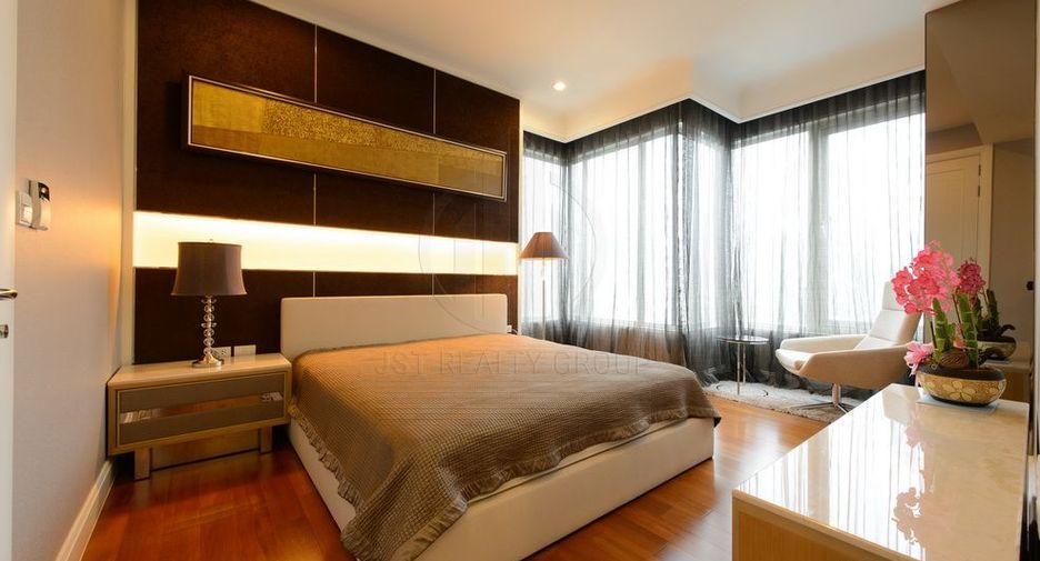 À vendre 2 chambres condo à Pathum Wan, Bangkok