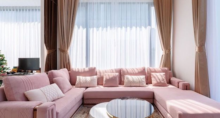 For sale 4 bedrooms house in Prawet, Bangkok