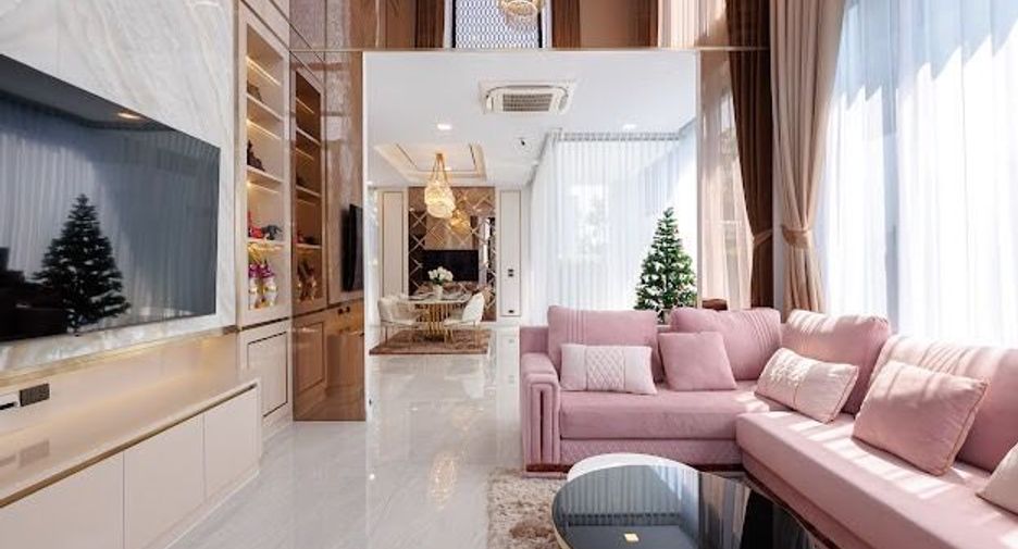 For sale 4 bedrooms house in Prawet, Bangkok