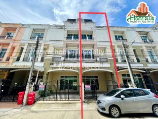 For sale 4 bedrooms townhouse in Nong Khaem, Bangkok