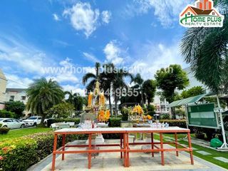 For sale 4 bedrooms townhouse in Nong Khaem, Bangkok