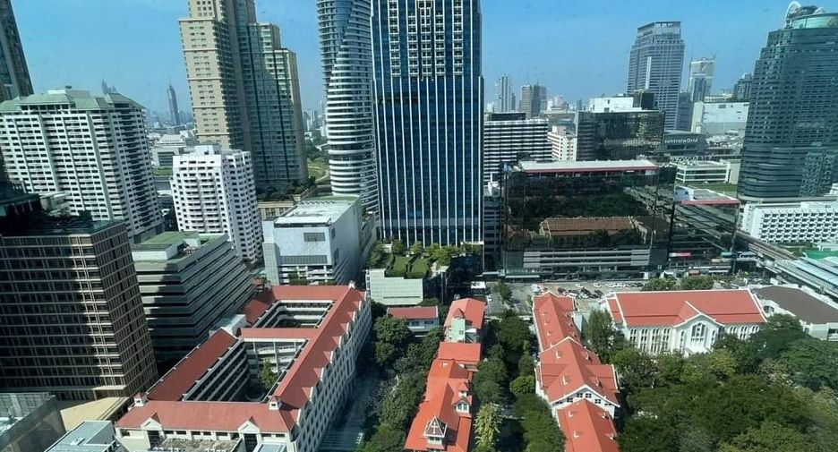 Wohnung zur Miete und zum Kauf mit 2 Zimmer in Pathum Wan, Bangkok