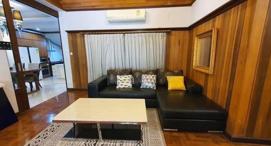 For rent 4 bedrooms villa in Hang Dong, Chiang Mai