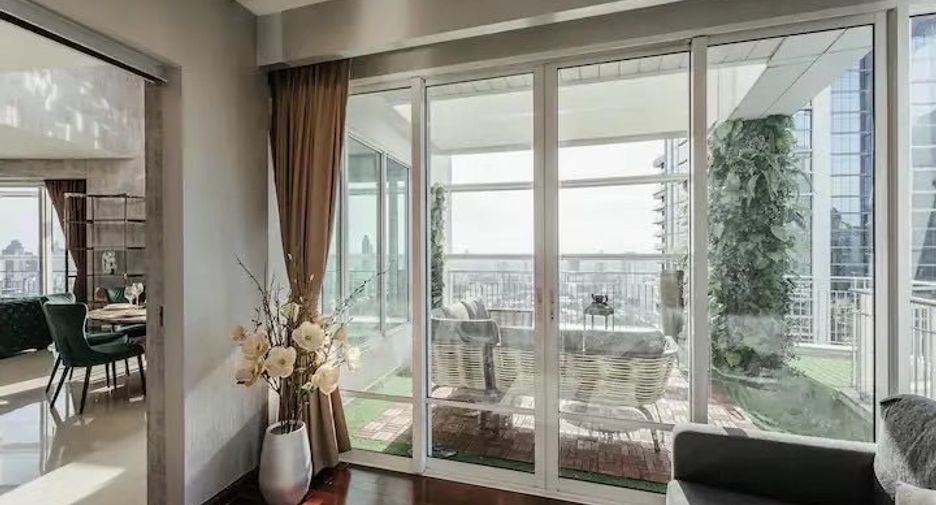 À vendre 4 chambres condo à Pathum Wan, Bangkok