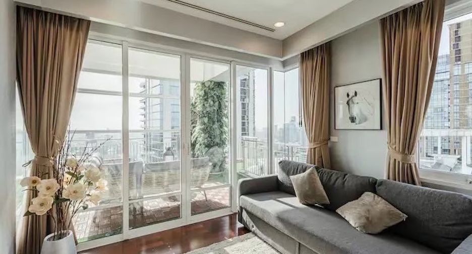 À vendre 4 chambres condo à Pathum Wan, Bangkok