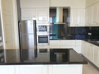 Apartment zur Miete mit 3 Zimmer in Watthana, Bangkok