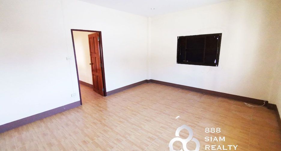 For sale 3 bedrooms house in Yan Nawa, Bangkok