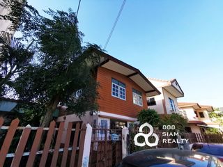 For sale 3 bedrooms house in Yan Nawa, Bangkok