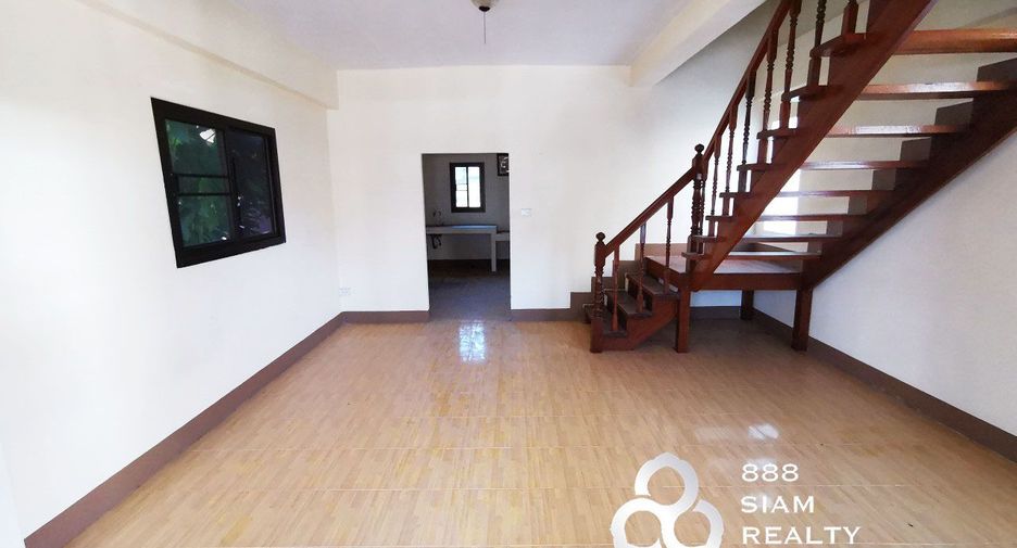 For sale 3 bedrooms house in Yan Nawa, Bangkok