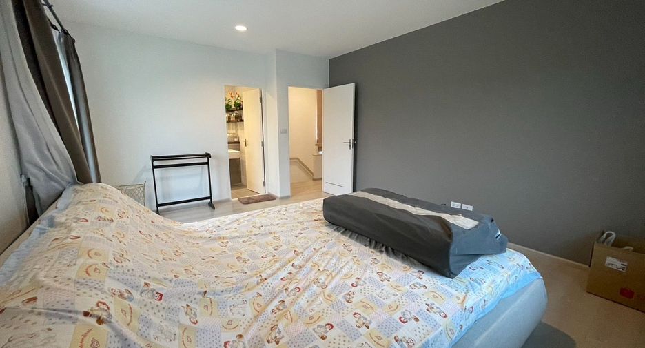 For rent and for sale 3 bedrooms house in Khlong Luang, Pathum Thani