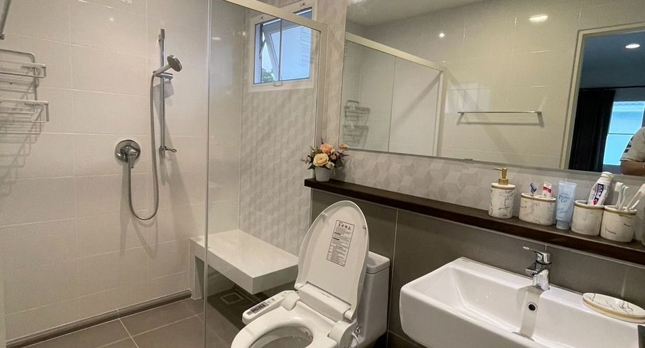 For rent and for sale 3 bedrooms house in Khlong Luang, Pathum Thani
