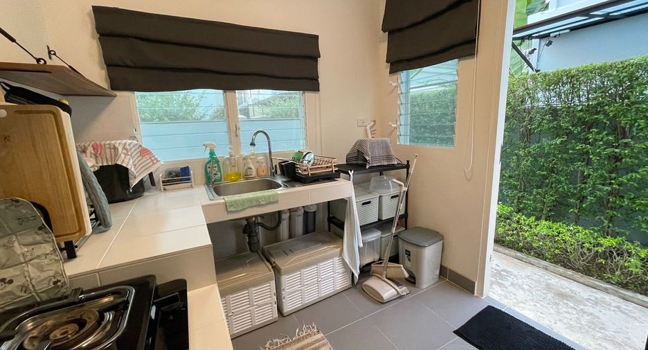 For rent and for sale 3 bedrooms house in Khlong Luang, Pathum Thani