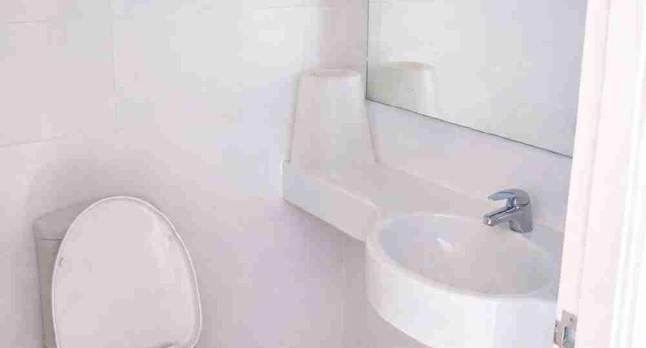 For sale 1 bed condo 