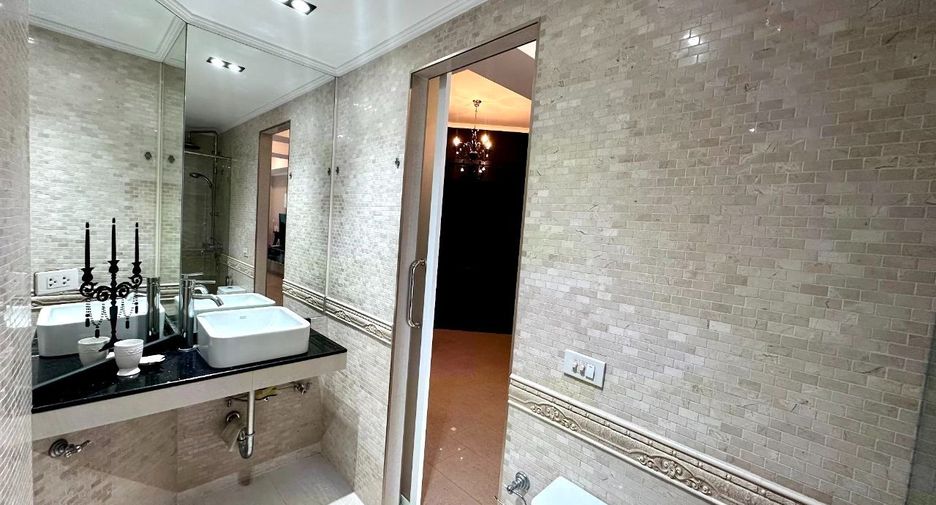 For sale 1 bed apartment in Bang Lamung, Chonburi