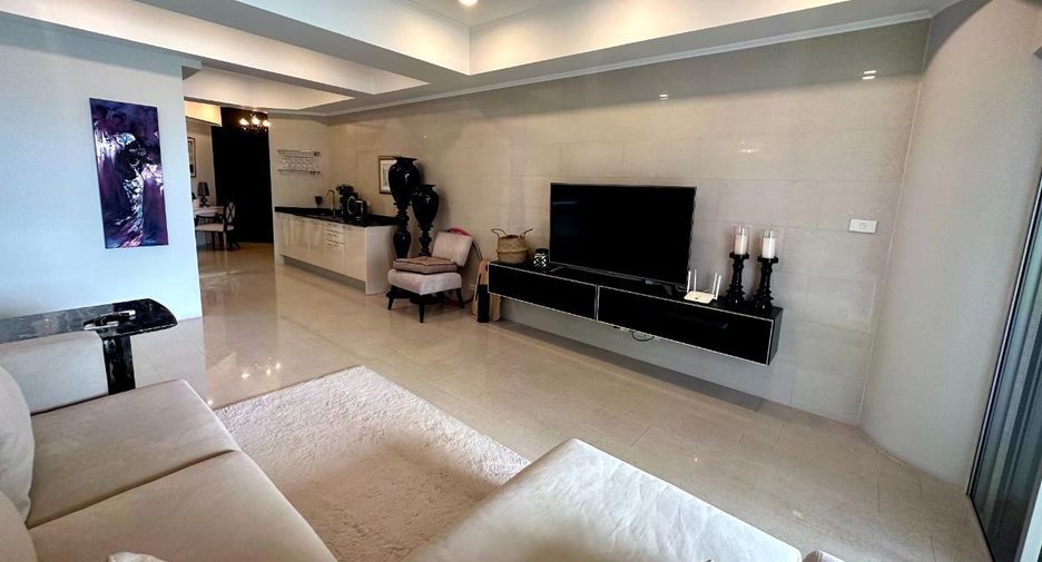 For sale 1 bed apartment in Bang Lamung, Chonburi