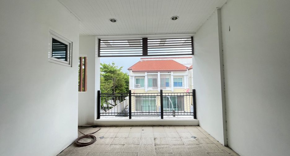 Reihenhaus zum Kauf mit 3 Zimmer in Bang Khen, Bangkok