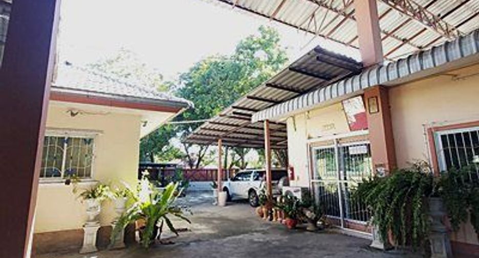 À vendre terrain à Mueang Lop Buri, Lopburi