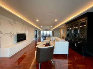 ให้เช่า 3 ห้องนอน คอนโด ใน วัฒนา, กรุงเทพฯ