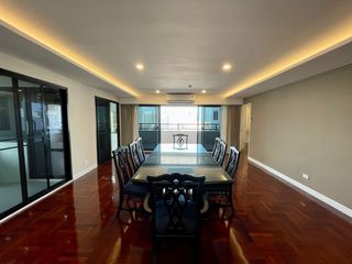 ให้เช่า 3 ห้องนอน คอนโด ใน วัฒนา, กรุงเทพฯ