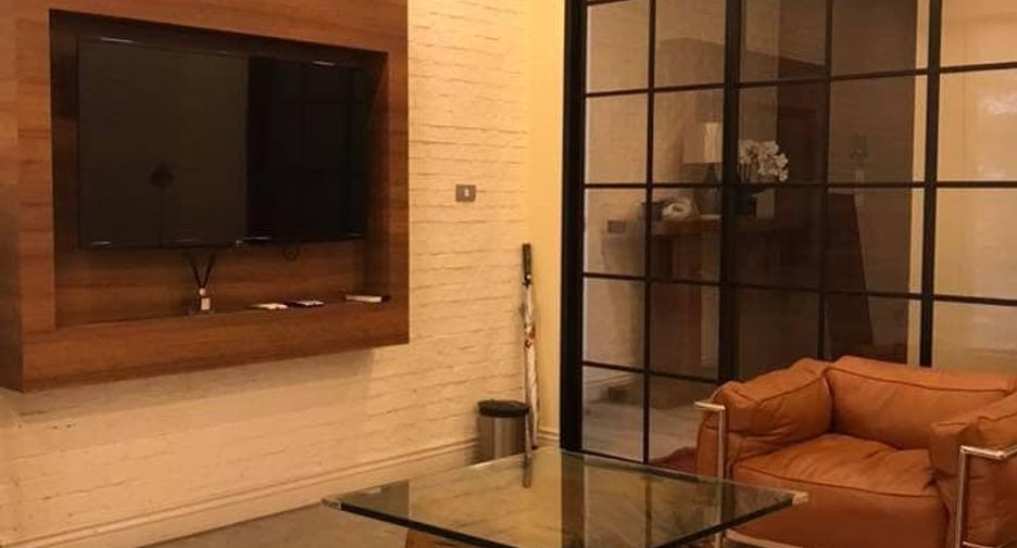For rent 3 ベッドルーム condo in Watthana, Bangkok