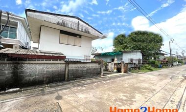 À vendre 4 chambres maison à Don Mueang, Bangkok