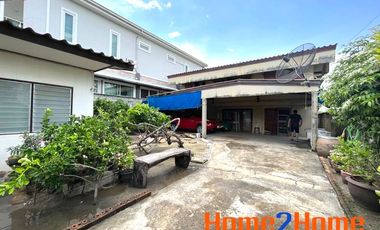 À vendre 4 chambres maison à Don Mueang, Bangkok
