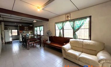À vendre 4 chambres maison à Don Mueang, Bangkok