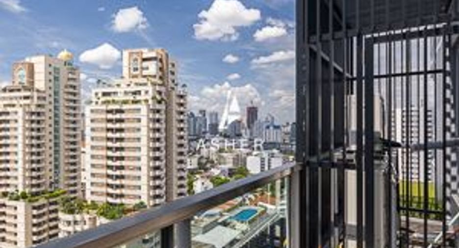 For rent 2 bedrooms condo in Watthana, Bangkok
