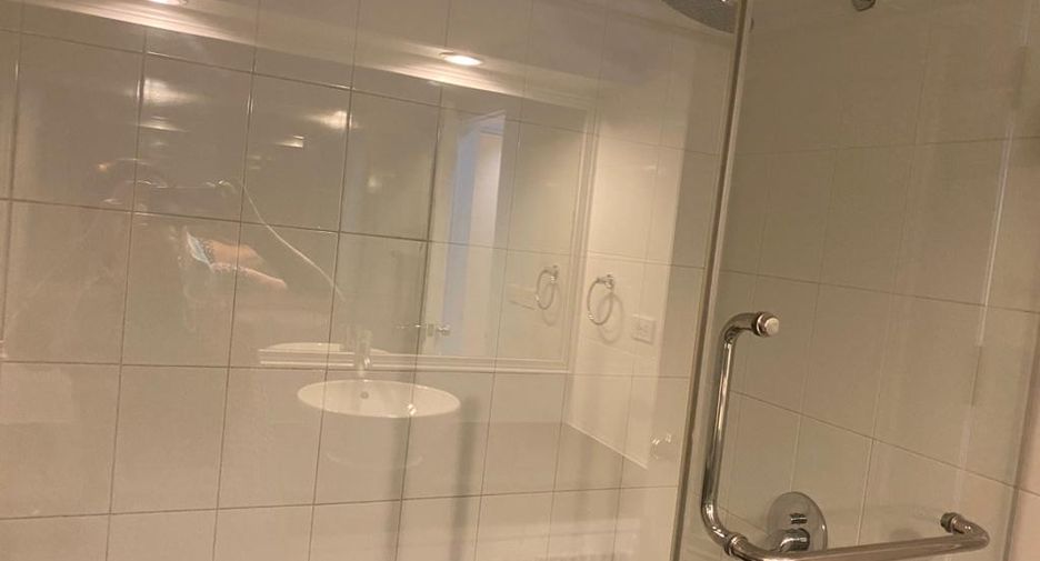 For sale 3 bed condo in Watthana, Bangkok
