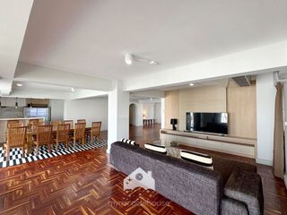 For rent 4 Beds condo in Khlong Toei, Bangkok
