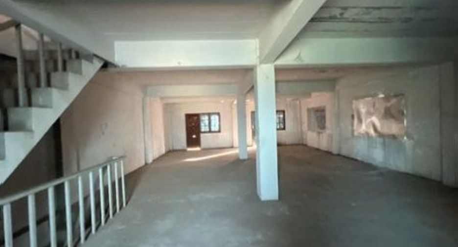 For sale retail Space in Wang Thong, Phitsanulok