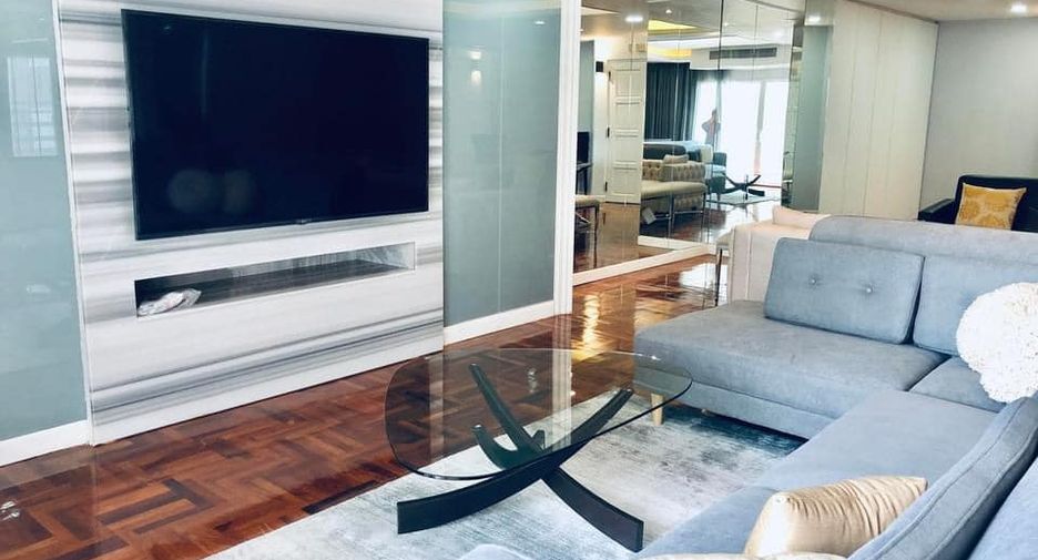 For rent and for sale 3 bedrooms condo in Watthana, Bangkok