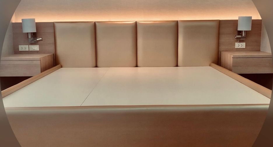 For rent and for sale 3 bedrooms condo in Watthana, Bangkok