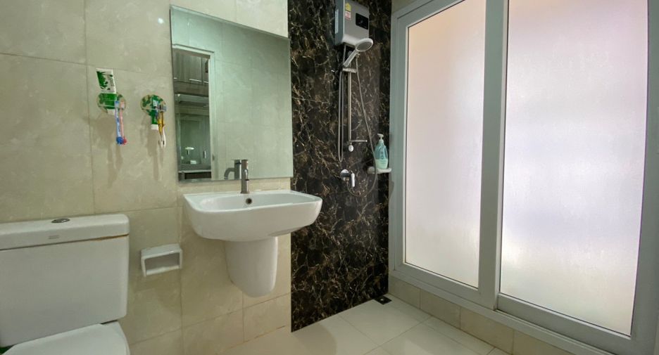 Haus zum Kauf mit 3 Zimmer in Min Buri, Bangkok