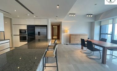 For rent 3 bedrooms condo in Sathon, Bangkok