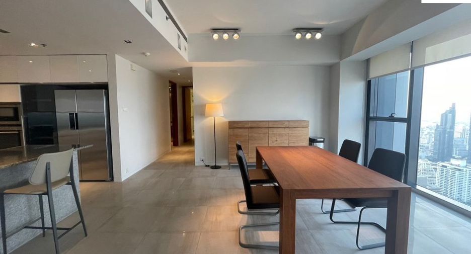 For rent 3 bedrooms condo in Sathon, Bangkok