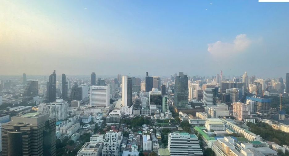 For rent 3 bedrooms condo in Sathon, Bangkok